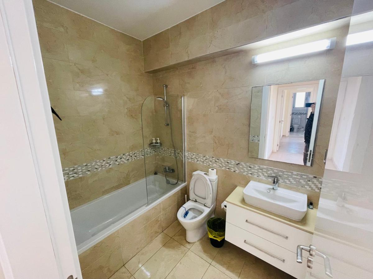City Center Cozy Apt Paphos Kültér fotó